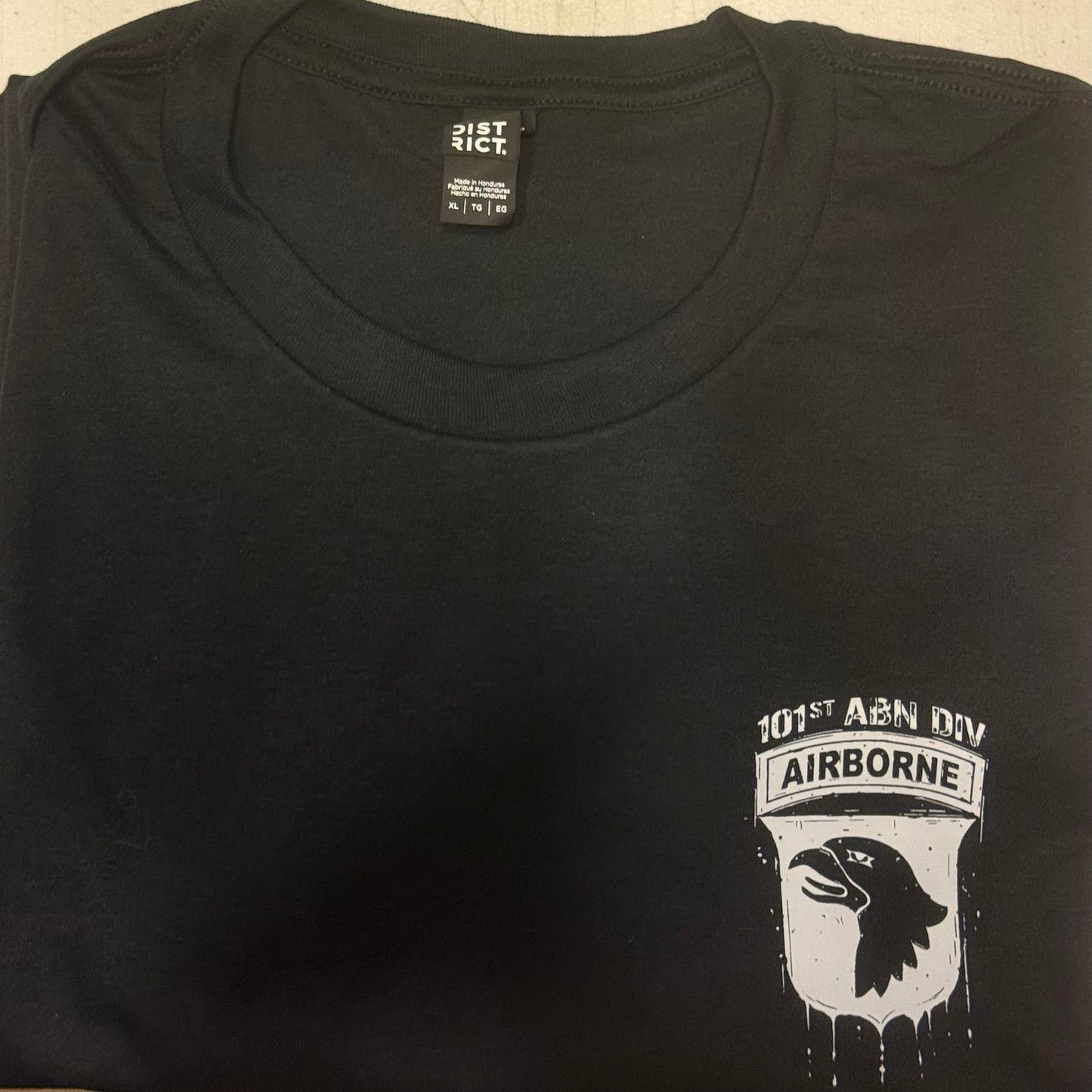 101st AIRBORNE dripping t-shirt